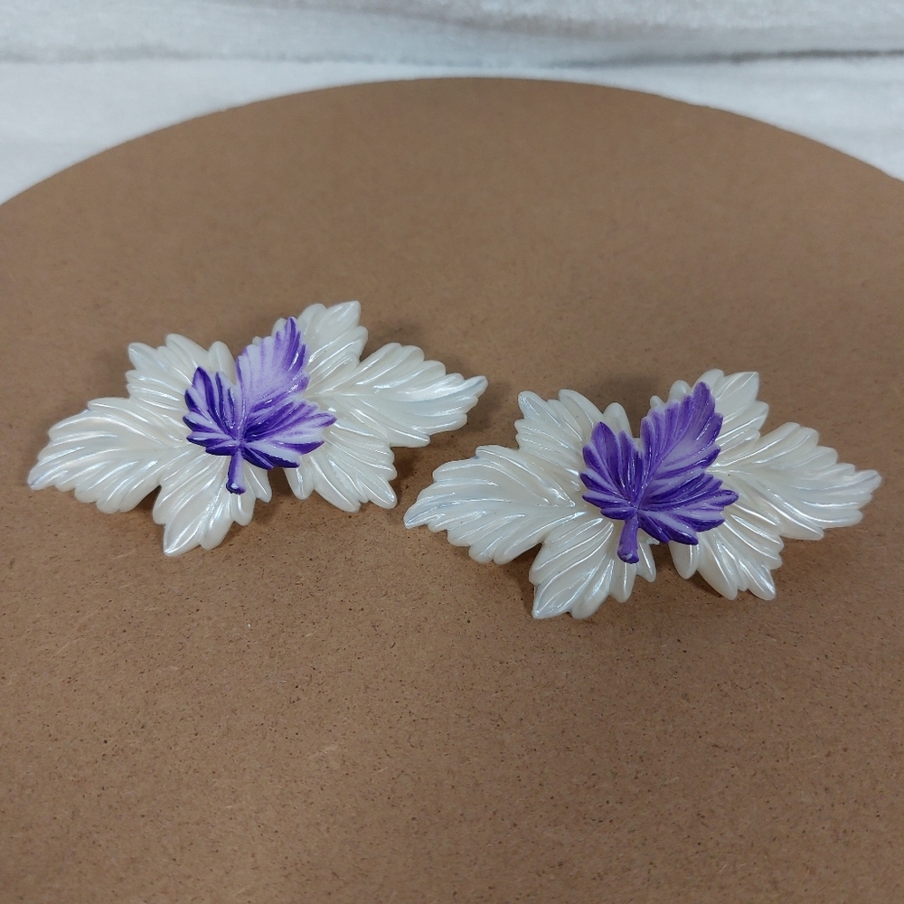 Vintage Hair Barrettes Set White Purple Leaves Flowers Plastic Clips Large 3"
